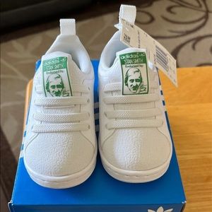 Baby/toddler. STAN SMITH 360 I sz 5K 
White/green